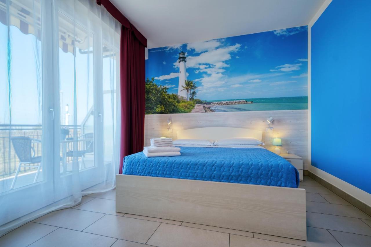 The Lighthouse Rooms Lazise Bagian luar foto